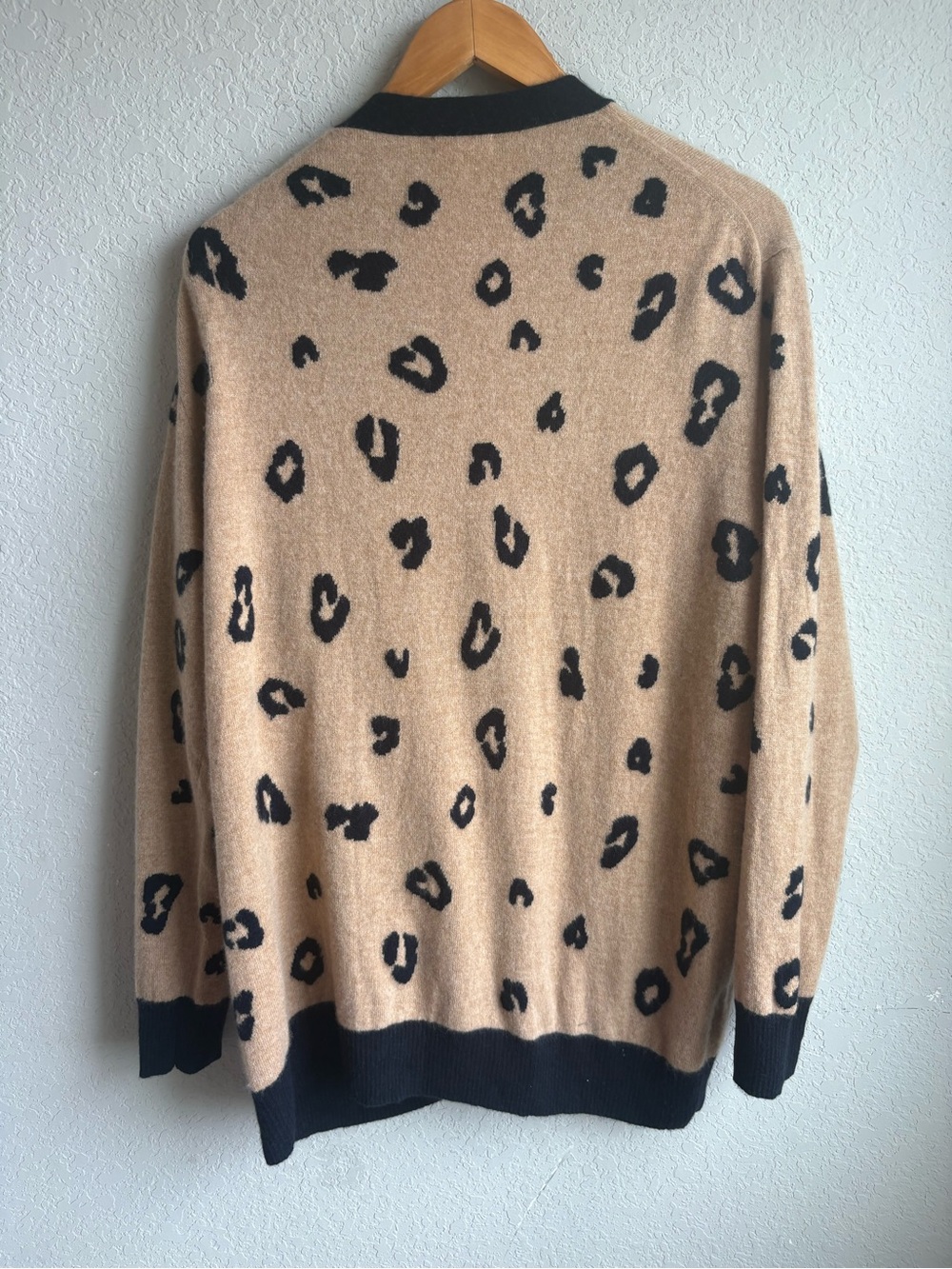 J.Crew 100% Cashmere Leopard Print Cardigan Sweater Camel Black Size XXL - Picture 4 of 5